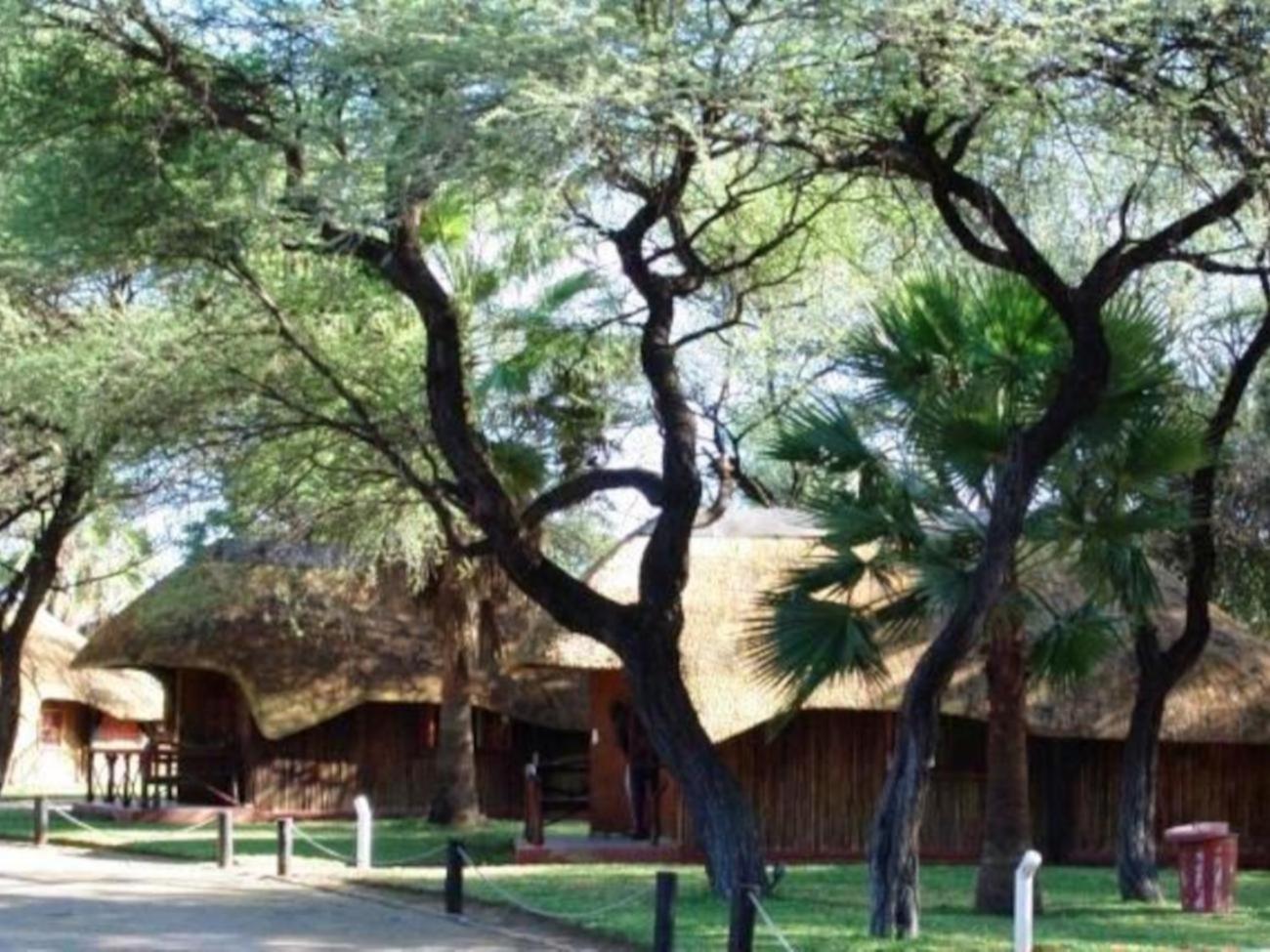 Ombinda Country Lodge Оучо Экстерьер фото