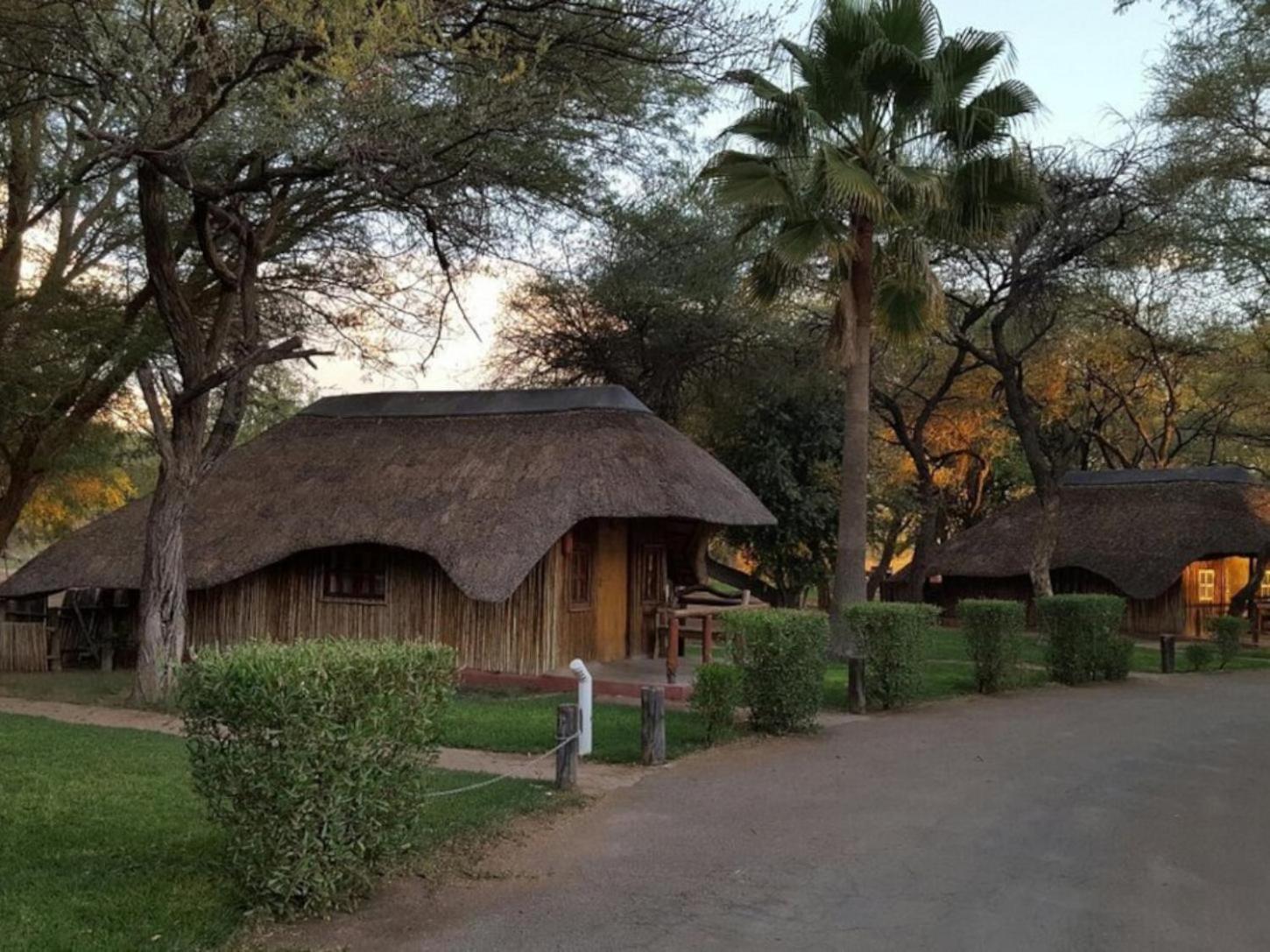 Ombinda Country Lodge Оучо Экстерьер фото